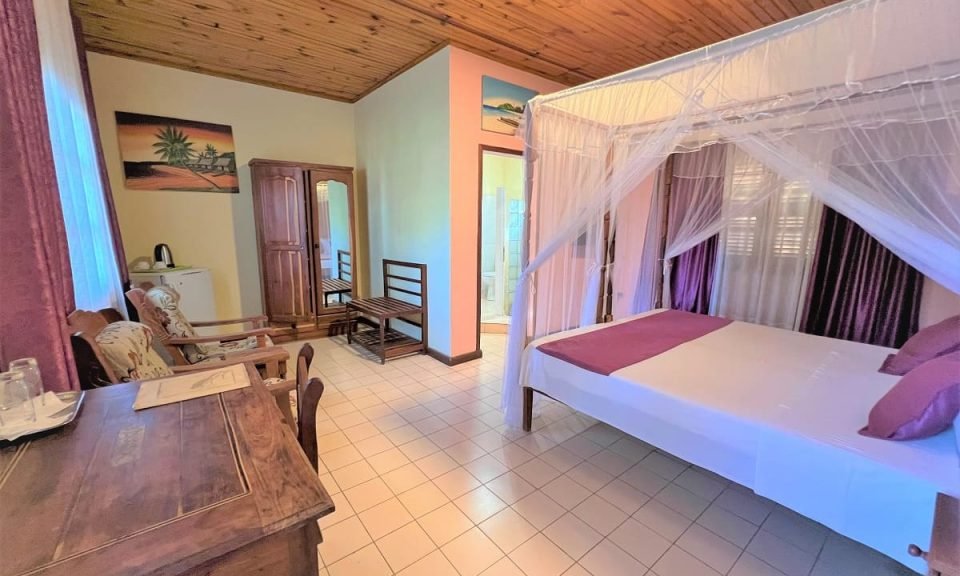 chambre-double-standard-hotel-victory-tulear-madagascar-2-1.jpeg